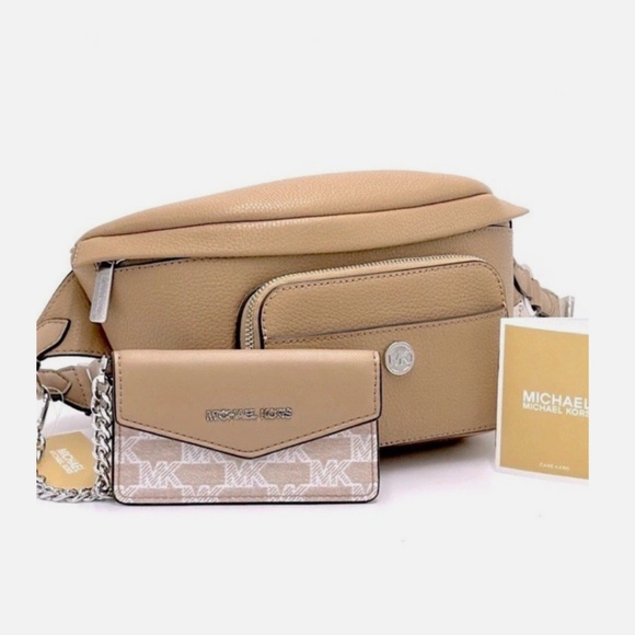 NWT - MICHAEL KORS Maisie 2-in-1 Sling Pack Waist Pack Pebbled Leather in Camel - Picture 1 of 10